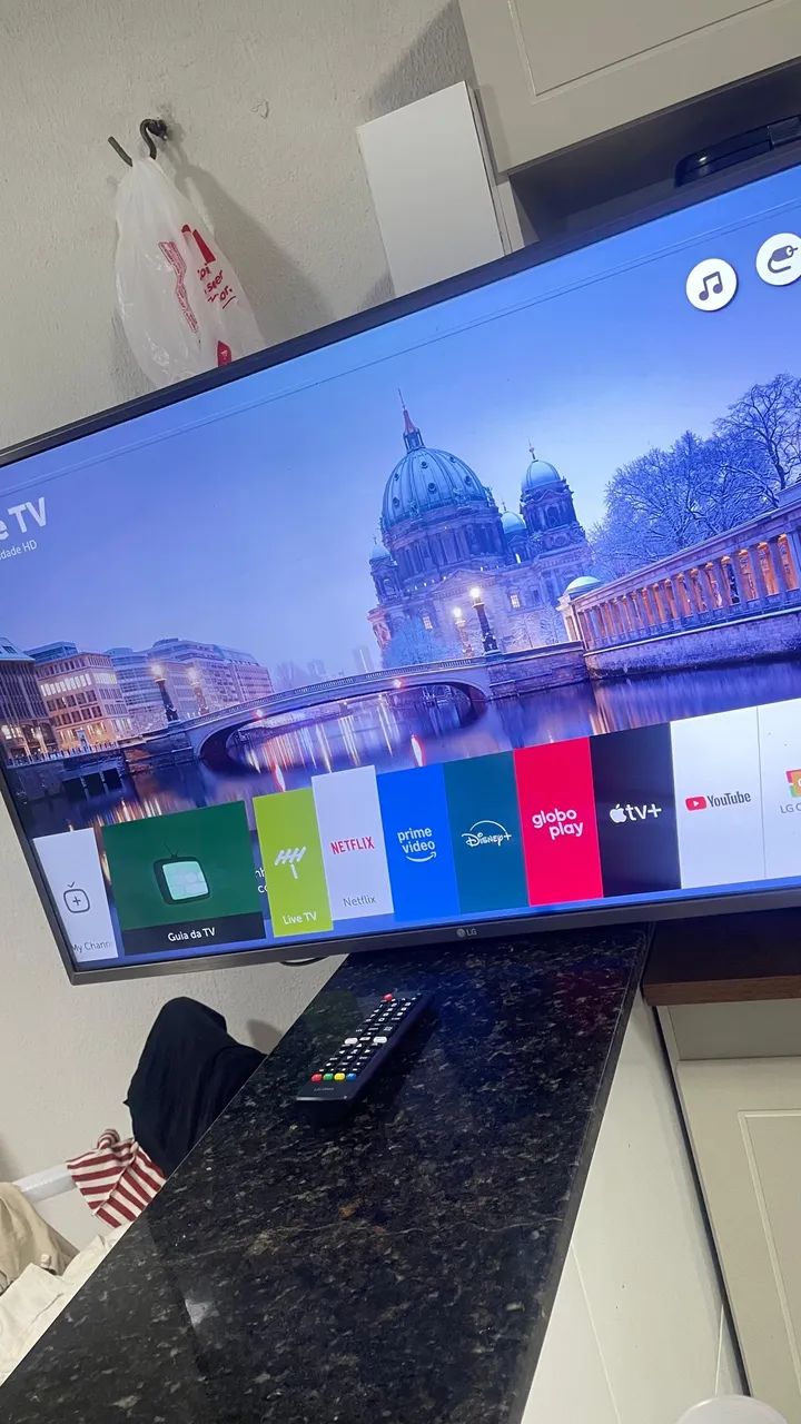 Smartv LG 43  - Foto 2