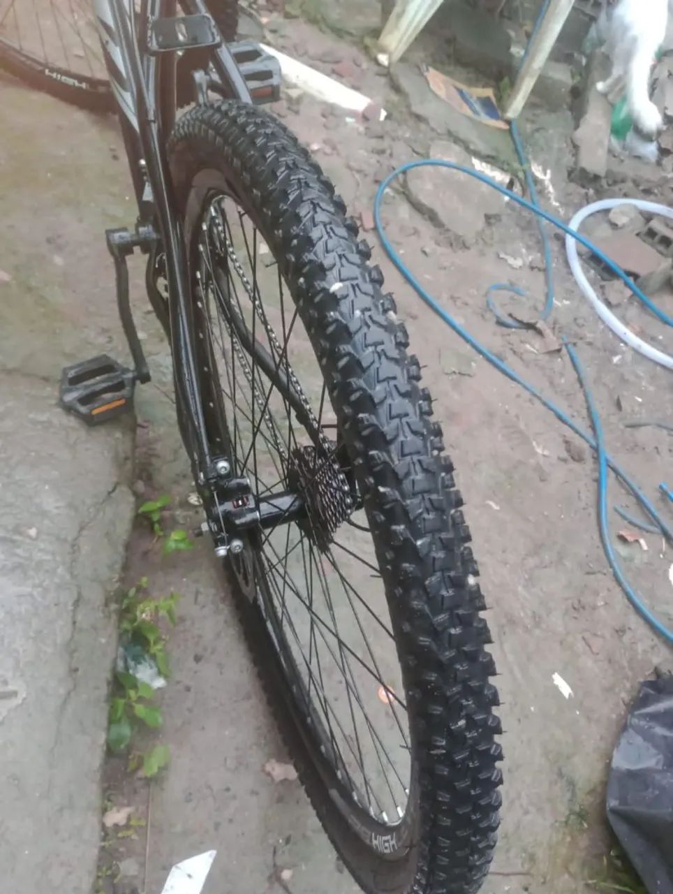 Bicicleta aro 29 semi-nova - Foto 4