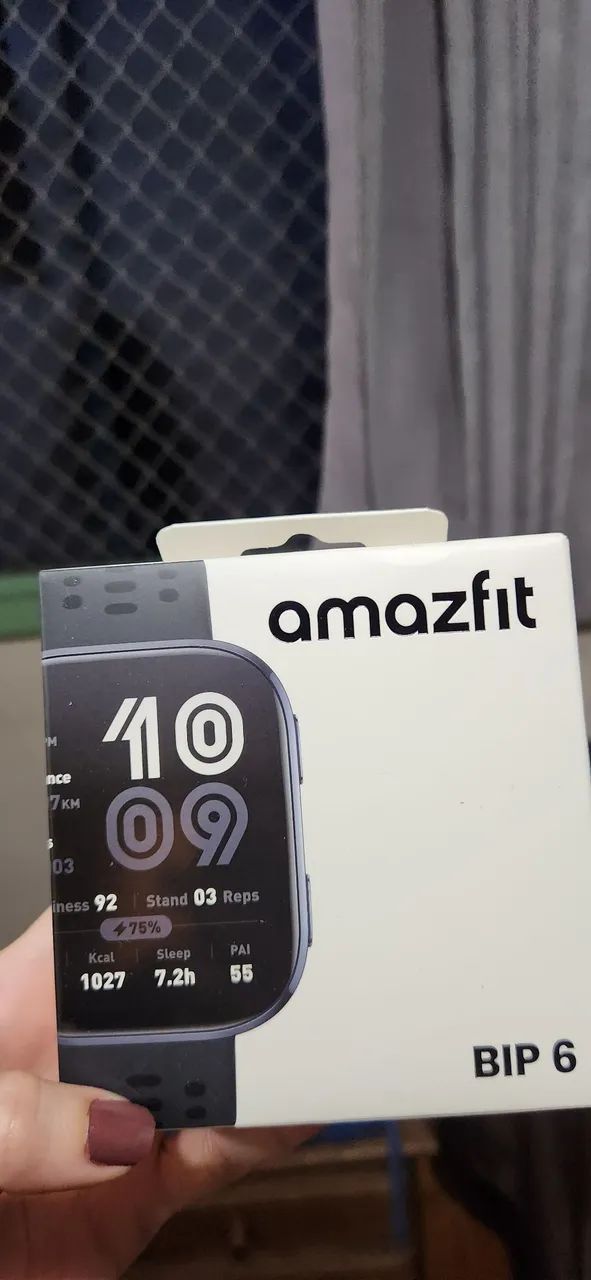 Amazfit Bip 6 - usado