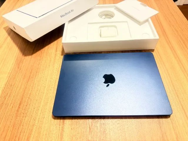 MacBook Air M2 - 8 Gb - 256ssd - Midnight 13 polegadas - Midnight