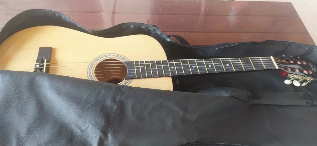 violão pequeno - Foto 5