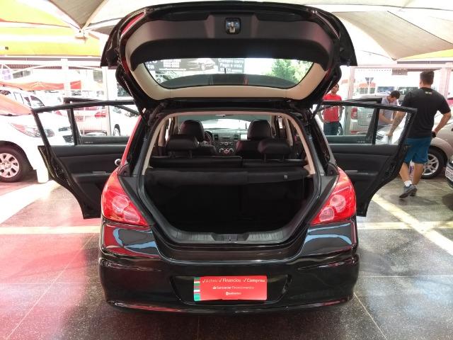 Nissan Tiida SL 1.8 2012/2013 Com Teto Solar Temos Golf Gol Palio Astra Polo Saveiro Civic - Foto 13