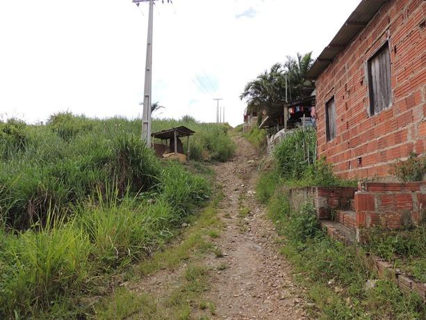 Vendo lotes no bairro Santa Clara. Preço popular - Foto 14