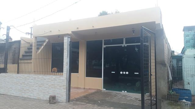 Vendo lindo predio comercial com laje pronto. Montenegro rs Rua taquari 77 b Senai - Foto 2
