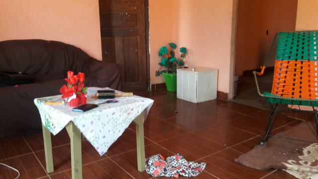 Vende-se uma casa no montanher