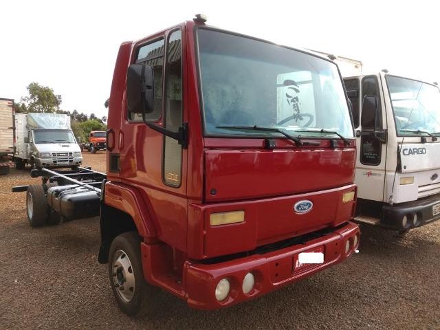 Ford Cargo 815 - Foto 2