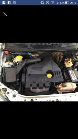 Fiat Palio Adventure Locker 1.8 2010 Prata