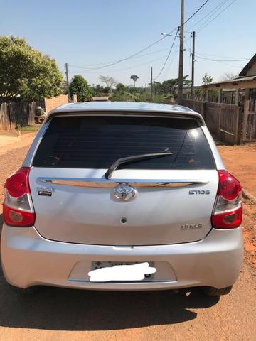 Toyota Etios XLS 2014 1.5 - Foto 2