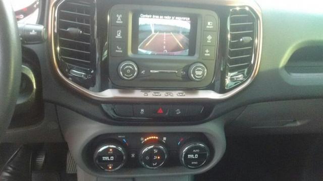 FIAT TORO VOLCANO 4X4 2.0 16V AT9 Prata 2017/2018 - Foto 15