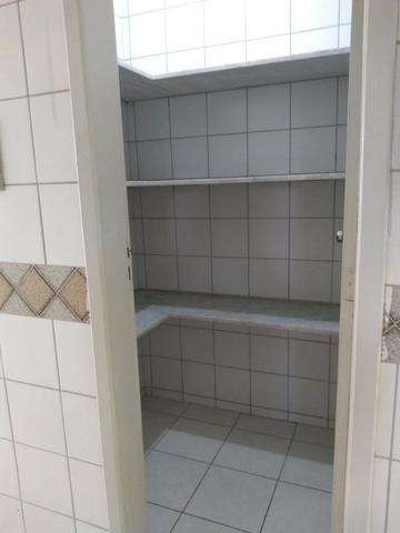 Vendo linda casa 3/4 sendo 1 suite com garagem para 3 carros proximo a maria lacerda, - Foto 13
