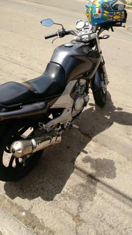 Fazer 250 - Foto 2