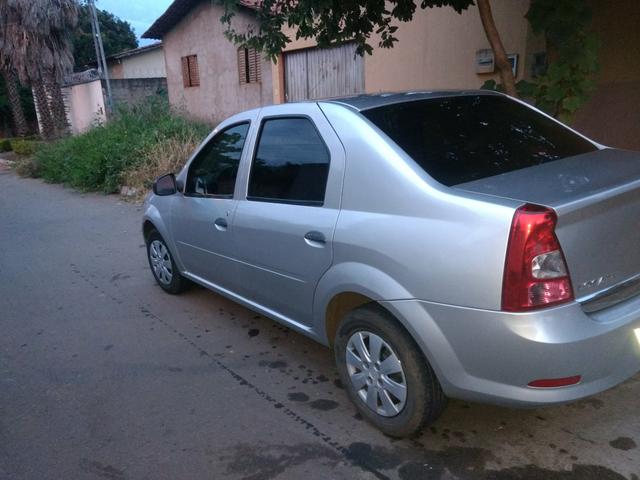 Renalt Logan 1.0 ano 2012 R$15.500 - Foto 4