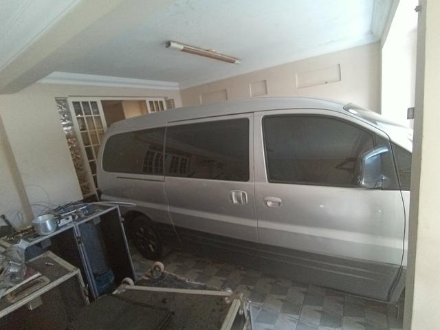 Van H1 Hyundai starex 2005 - Foto 5