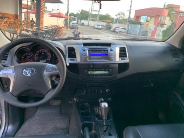 Hilux, SRV, Aro 17