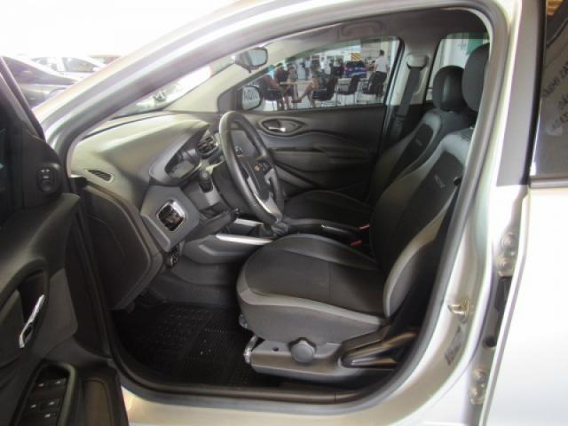 CHEVROLET ONIX 1.4 MPFI ACTIV 8V FLEX 4P MANUAL. - Foto 4