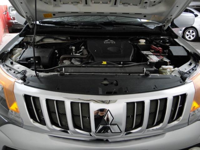 L200 Triton GLS 2.4 Diesel - 4x4 - Foto 11