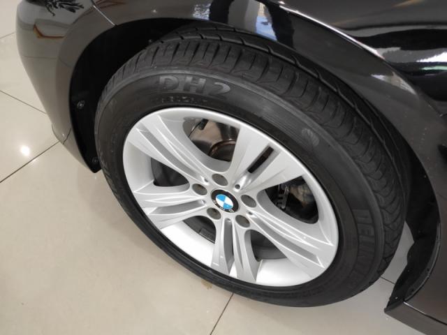 BMW 320i 2.0 SPORT 16V TURBO ACTIVE 2017 - Foto 9