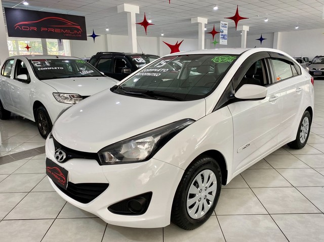 HYUNDAI HB20S 1.6 COMFORT PLUS 16V 2015