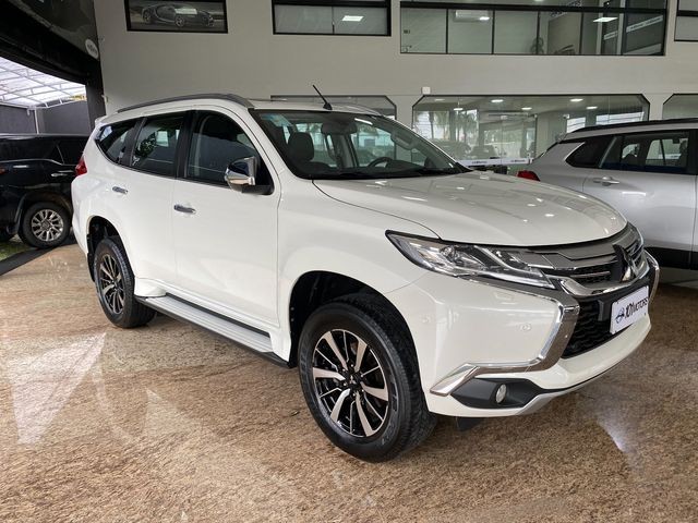 PAJERO SPORT HPE 2.4 2020 APENAS 22.520KM!!