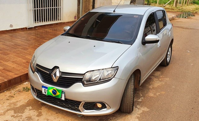 VENDO SANDERO 2016 O MAIS COMPLETO DA CATEGORIA