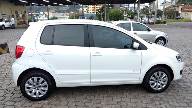 VW FOX 2014 I TREND COMPLETO