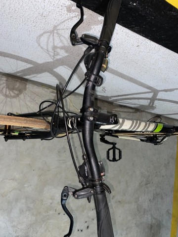 Bicicleta Cannondale aro 29 usada - Foto 3
