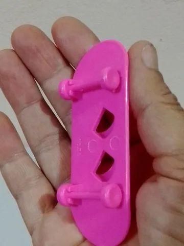 Base suporte com rodinhas para bonecas Polly com sapatos - Foto 2