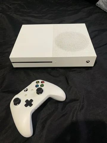 Xbox One S - Sagrada Família, Minas Gerais