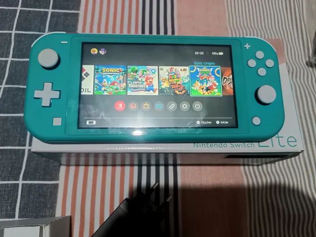 Nintendo switch lite c/ jogo pokémon sword em Santos