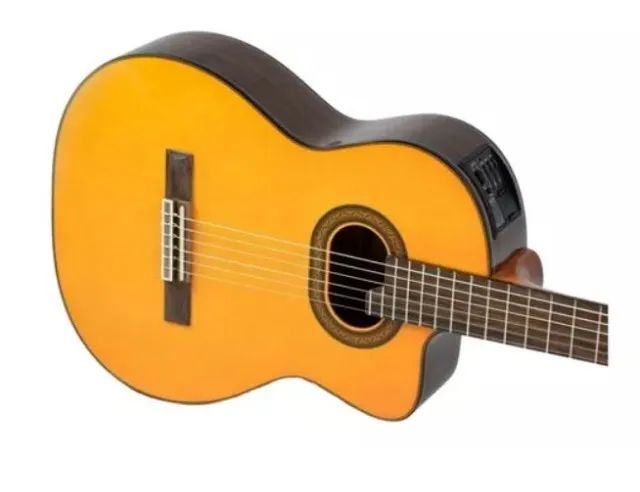 Violão Takamine Gc6 Ce N Com Pré amp Tp4t Nylon