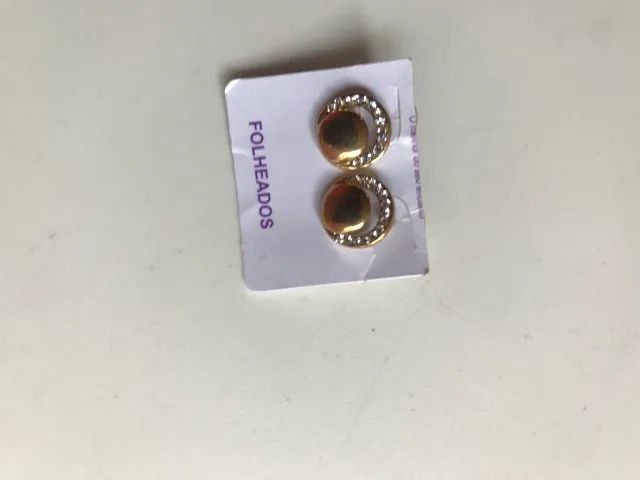 Brinco folheado ouro amarelo. - Foto 2