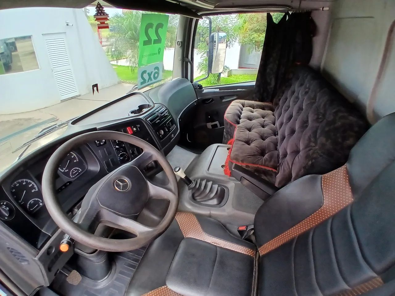 Mercedes-Benz Atego 2426/36 6X2 E5 2021/2022 - Foto 8