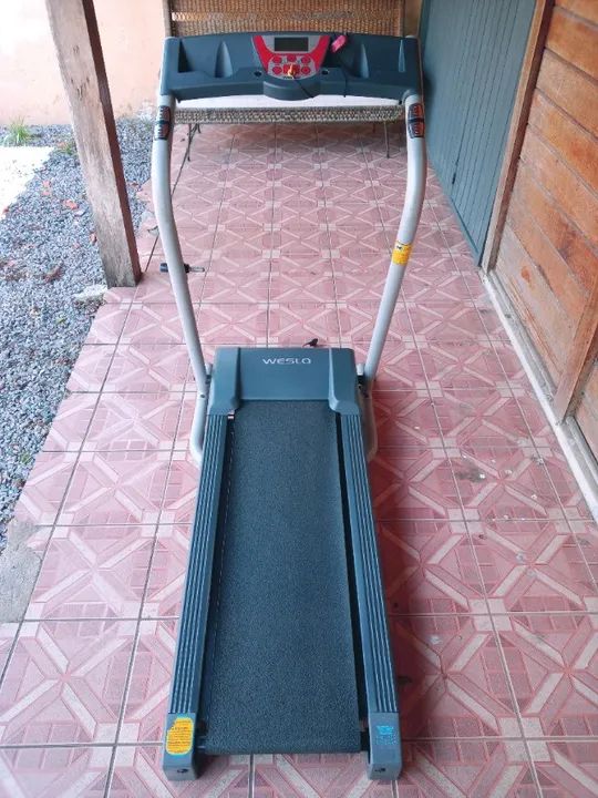 Esteira Eletrica Weslo 6.0 Sport (Bivolt) com Elevação 900 a vista ou 12 x de 90 no cartão - Foto 5