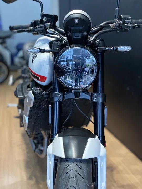 TRIDENT 660 - Foto 4