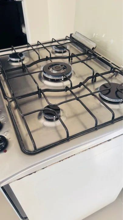Fogão a Gás 5 Bocas com 2 fornos - Usado em Ótimo Estado - Foto 4