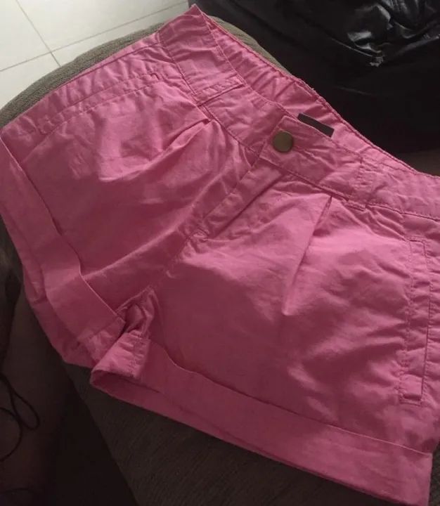 Macacão e 2 Shorts e uma Pantalona- Tam. 10 - Foto 4