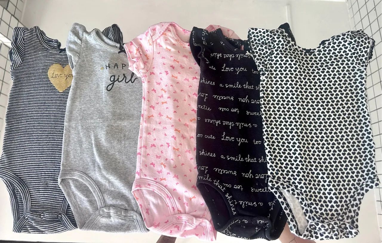 Lote body?s Carters com 5 bodys