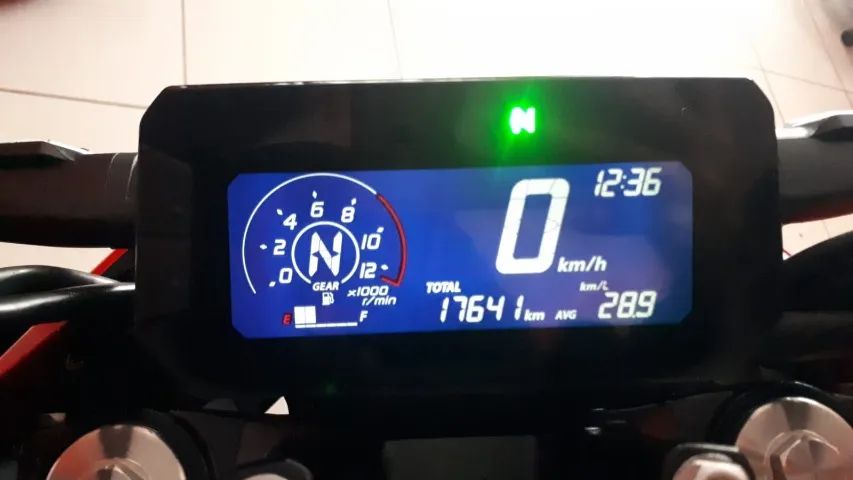 Honda Cb 300F Cbs 2023 Vermelha Único Dono - Foto 11