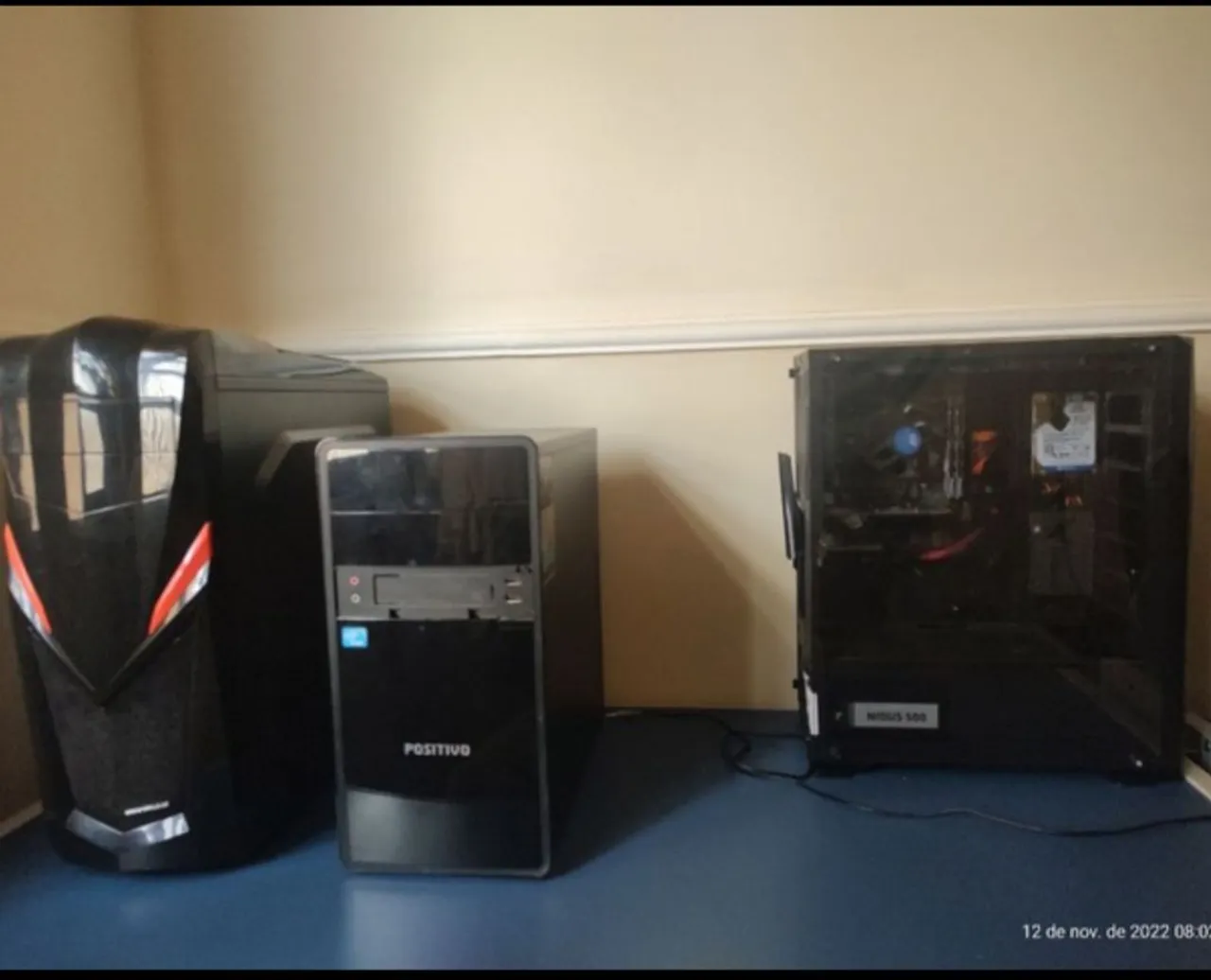 Computadores - i3, 8 ram, 250hd