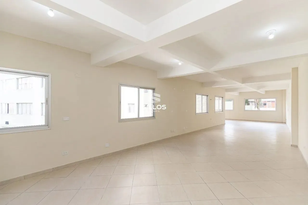 Sala comercial com 95m² para alugar no Rebouças em Curitiba