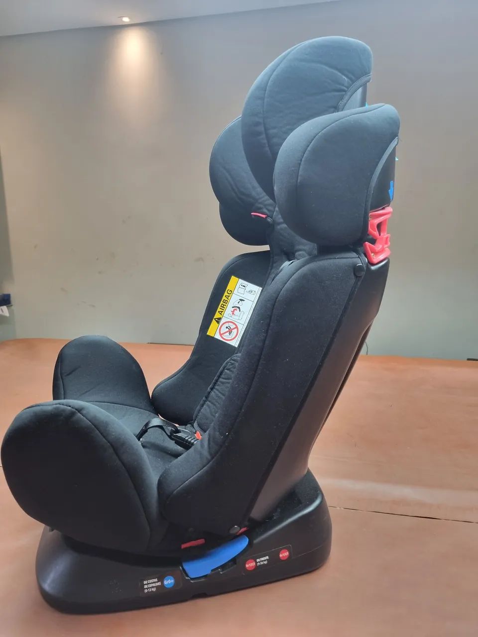 Cadeira auto infantil cosco semi nova - Foto 2