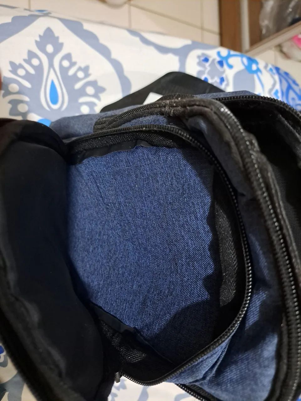 02 Pochetes da Nike e Kkaiste Originais - Foto 2