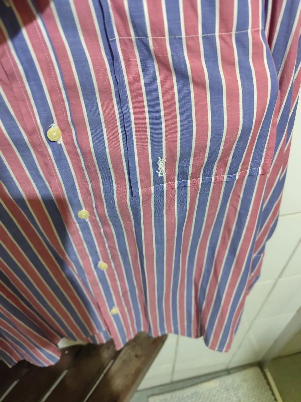 Camisa Yves Saint Laurent  -  tam M - Foto 2