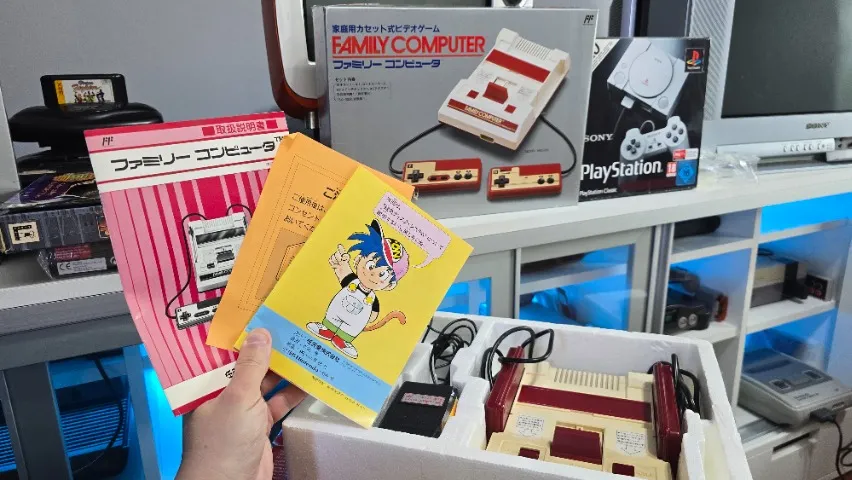 Famicom CIB impecável SERIAL BATENDO COMPLETO: caixa, isopor, manual, panfletos, cabos)