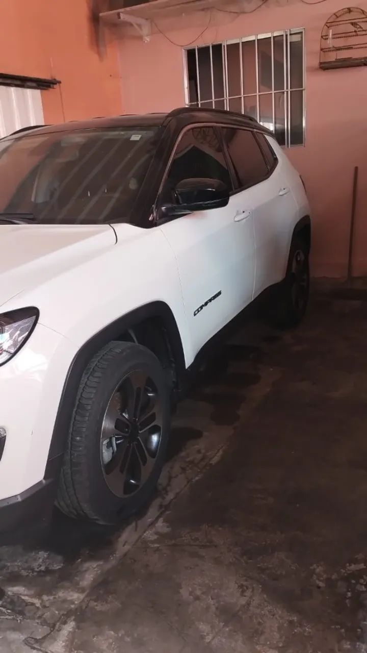 CARRO COM APENAS 2120 KM ORIGINAL 