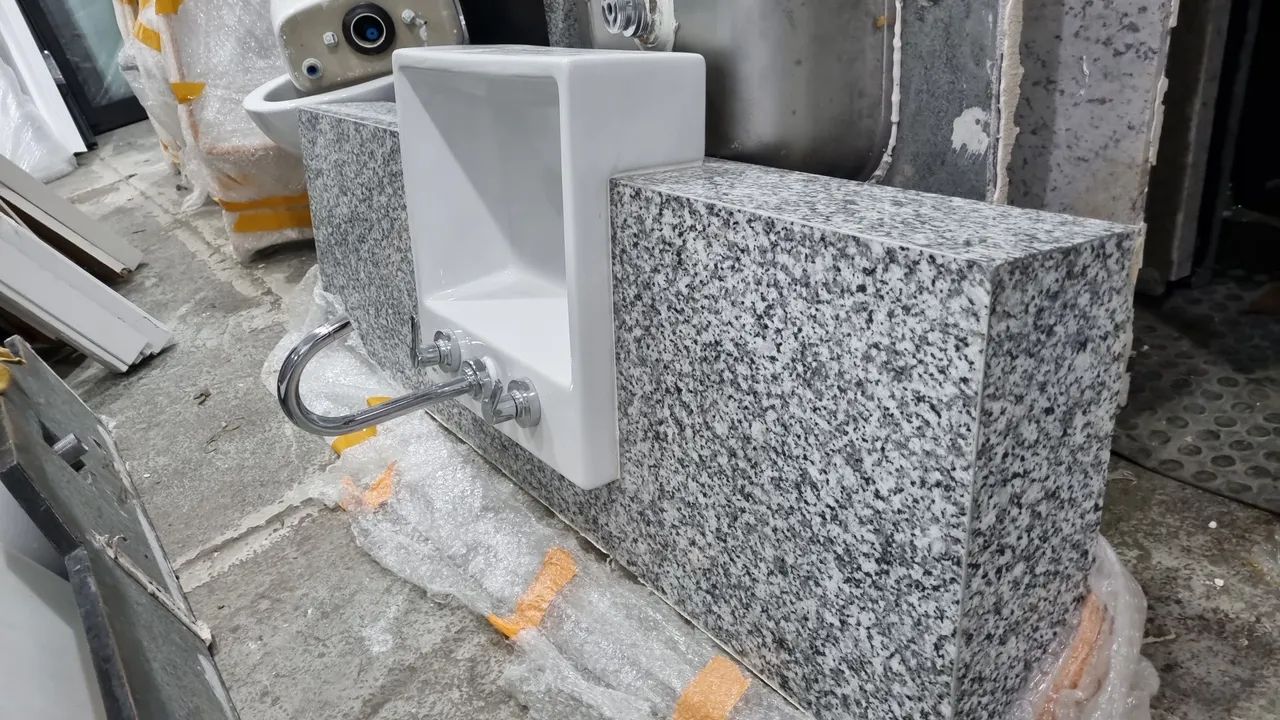 Dalla Bathroom Sink 1.40x40, Semi-Recessed Basin