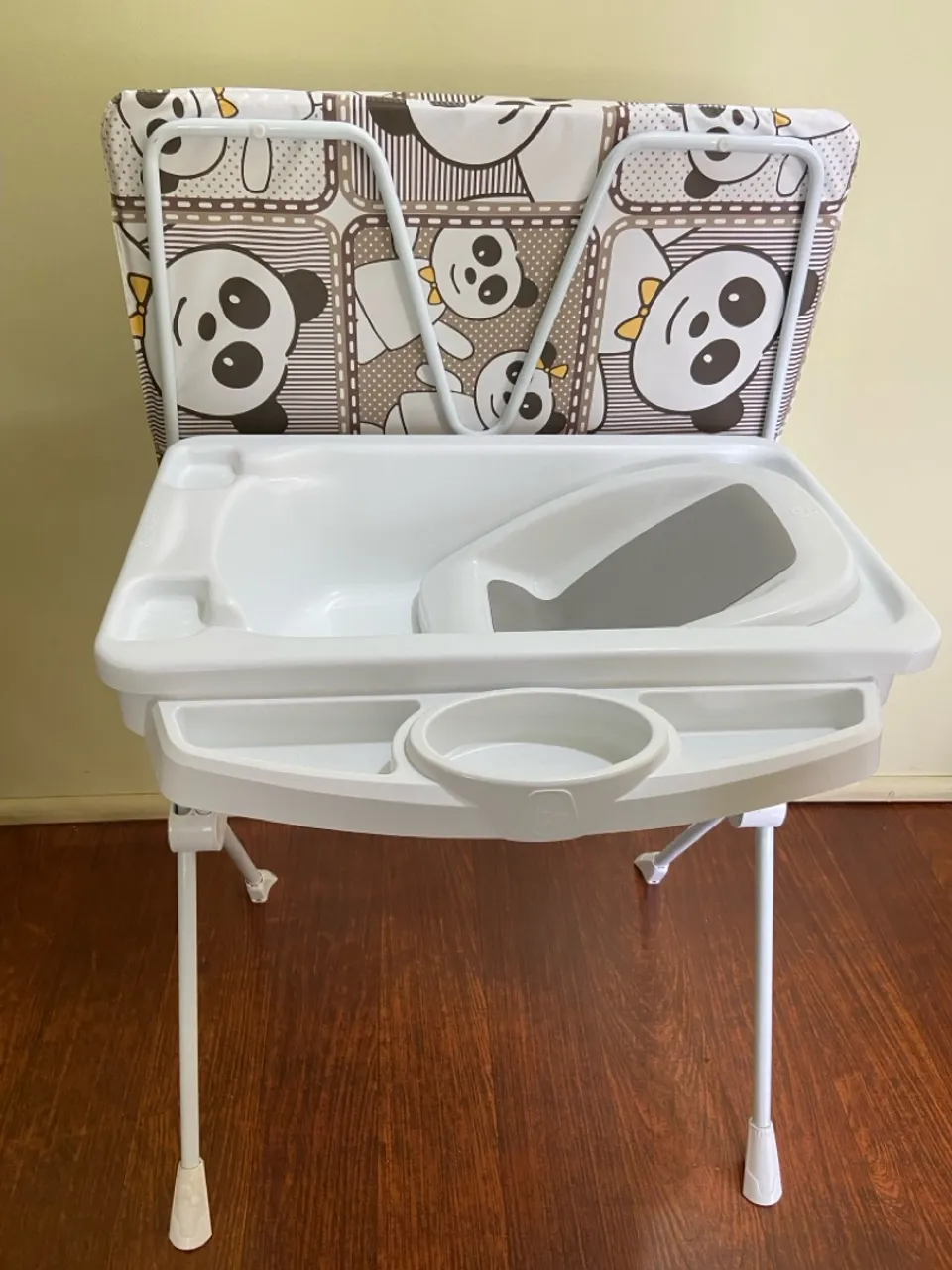 Banheira com Trocador e Estampa de Panda