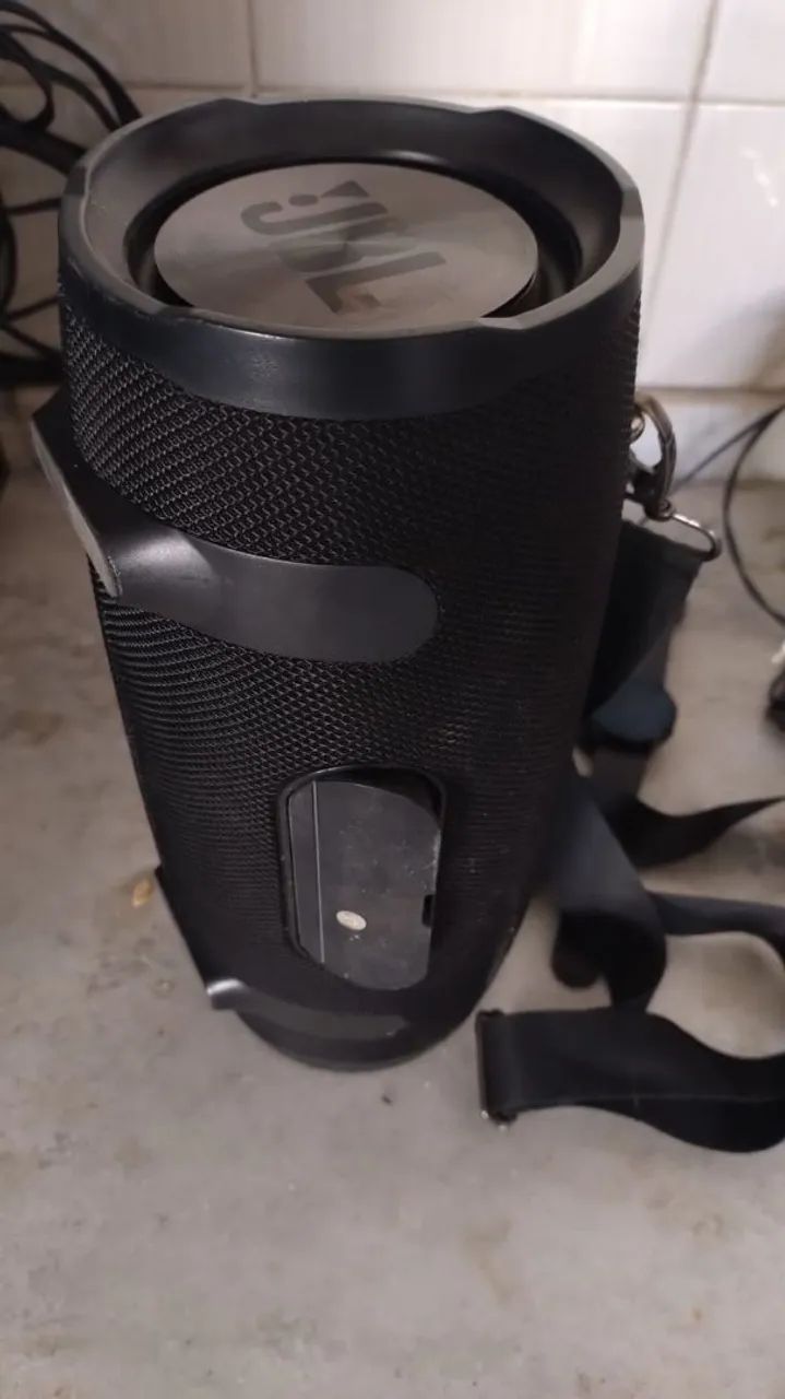 Caixa JBL