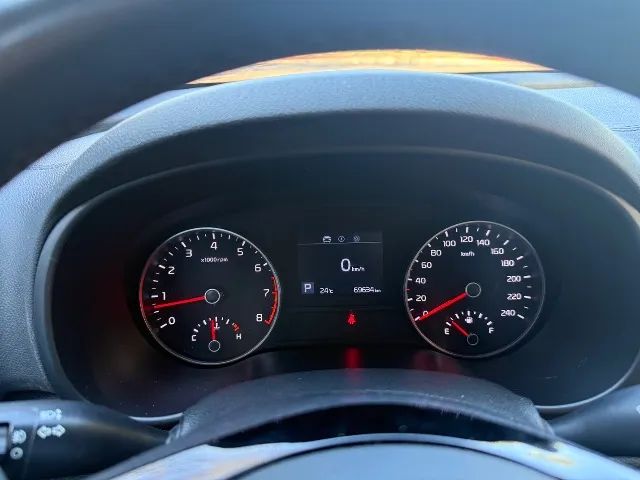 Sportage, pouca km , único dono  - Foto 5