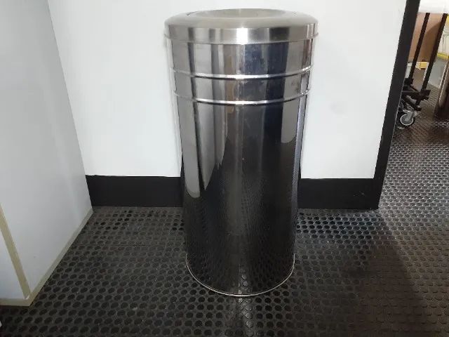 LIXEIRAS INOX RECICLAVEIS ARTPLAN - SEMI NOVAS - Foto 3